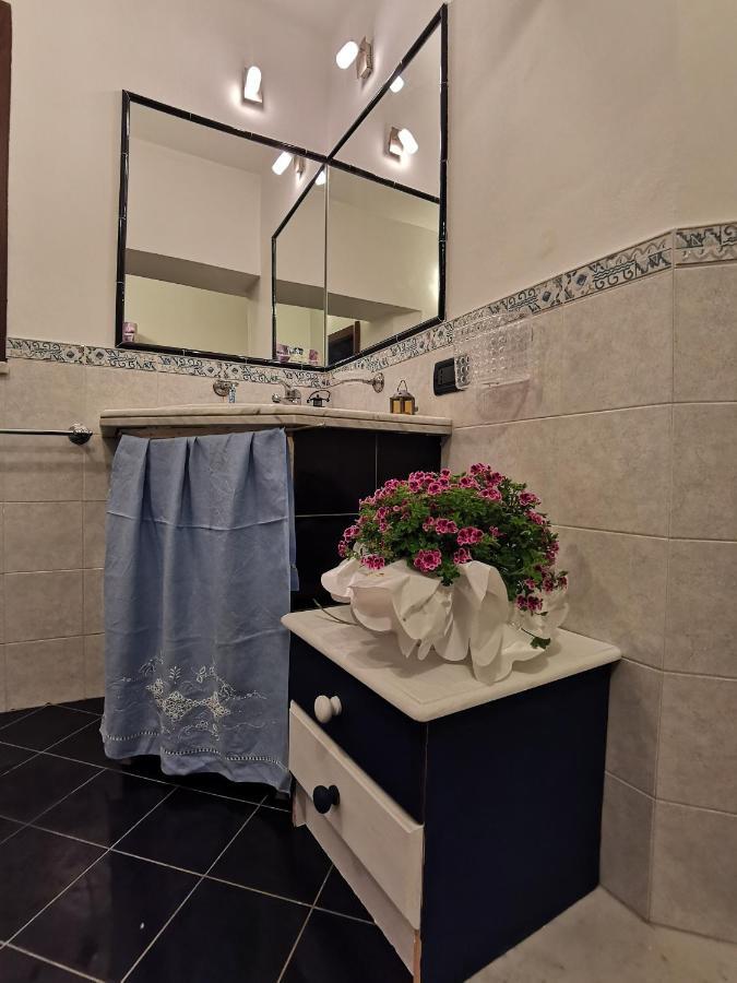 Casuzzamia Apartment Palermo Bagian luar foto