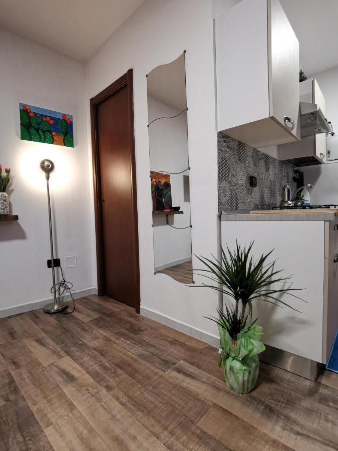 Casuzzamia Apartment Palermo Bagian luar foto